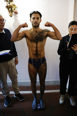 CONFERENZA STAMPA E PESO PUGILI DUCHESSA ISABELLA