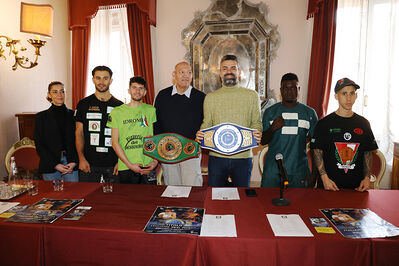 CONFERENZA STAMPA E PESO PUGILI DUCHESSA ISABELLA