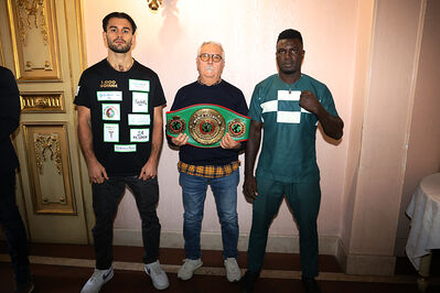 CONFERENZA STAMPA E PESO PUGILI DUCHESSA ISABELLA