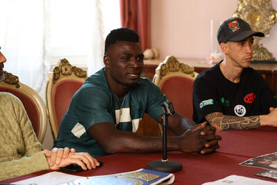 CONFERENZA STAMPA E PESO PUGILI DUCHESSA ISABELLA