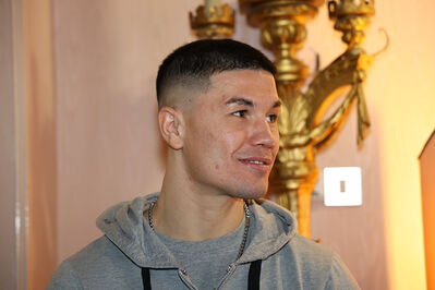 CONFERENZA STAMPA E PESO PUGILI DUCHESSA ISABELLA