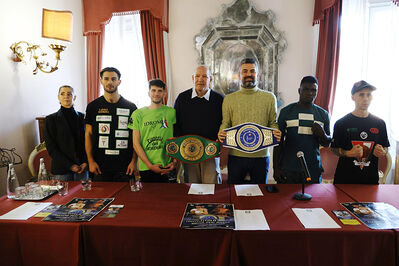 CONFERENZA STAMPA E PESO PUGILI DUCHESSA ISABELLA