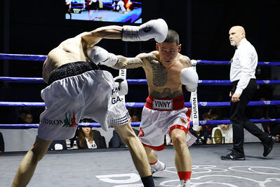 TITOLO MONDIALE PESI MEDI E ITALIANO PESI MOSCA