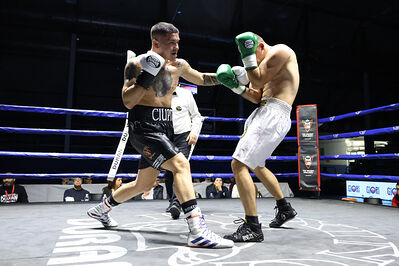 TITOLO MONDIALE PESI MEDI E ITALIANO PESI MOSCA