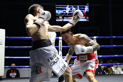 TITOLO MONDIALE PESI MEDI E ITALIANO PESI MOSCA