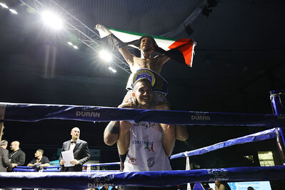 TITOLO MONDIALE PESI MEDI E ITALIANO PESI MOSCA