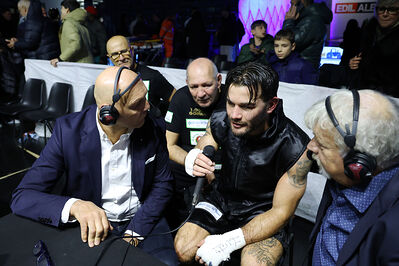 TITOLO MONDIALE PESI MEDI E ITALIANO PESI MOSCA