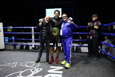 TITOLO MONDIALE PESI MEDI E ITALIANO PESI MOSCA