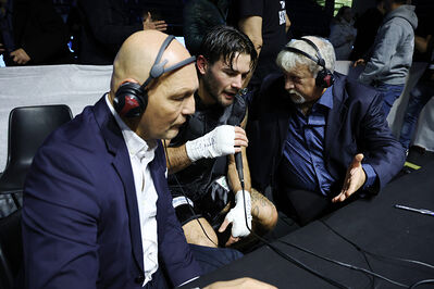 TITOLO MONDIALE PESI MEDI E ITALIANO PESI MOSCA