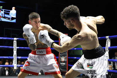 TITOLO MONDIALE PESI MEDI E ITALIANO PESI MOSCA