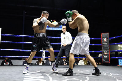 TITOLO MONDIALE PESI MEDI E ITALIANO PESI MOSCA