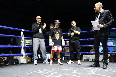 TITOLO MONDIALE PESI MEDI E ITALIANO PESI MOSCA