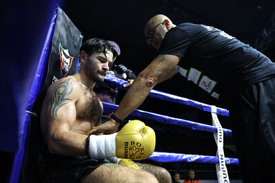 TITOLO MONDIALE PESI MEDI E ITALIANO PESI MOSCA