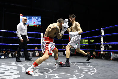 TITOLO MONDIALE PESI MEDI E ITALIANO PESI MOSCA