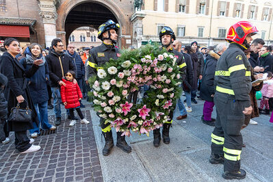 VIGILI DEL FUOCO DEPOSIZIONE CORONA ALLA MADONNA